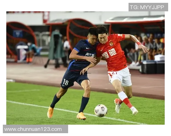 重庆足球队灵活性分析探讨其战术调整与比赛表现的关系